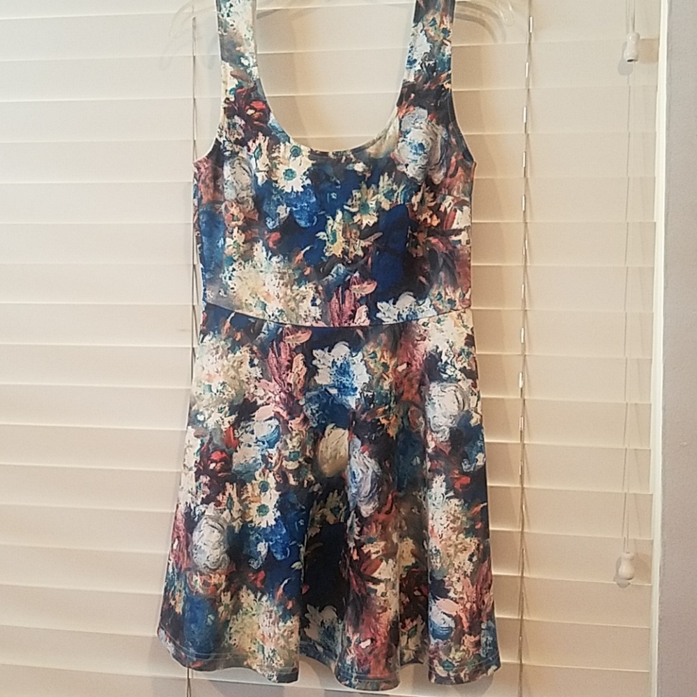 Skater dress